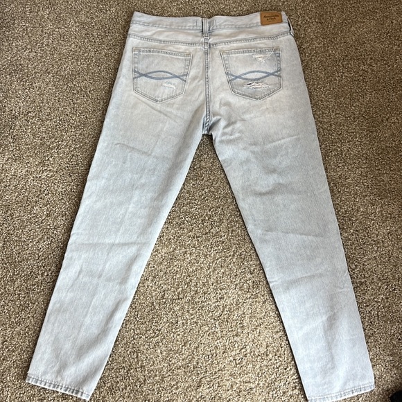 Mid/low rise Abercrombie Jeans size 4 - Picture 2 of 2